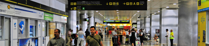 gran-canaria-airport-arrival-hall-29T1273.jpg