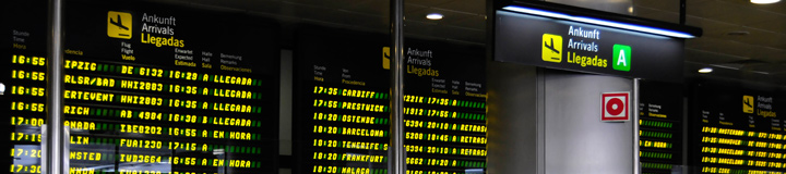 las-palmas-airport-arrivals-board-29T1275.jpg