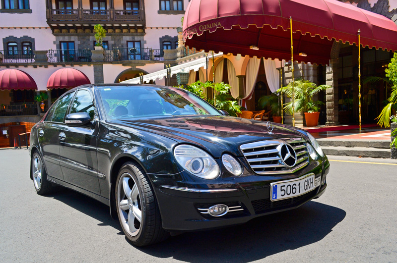 Flughafentransfer Gran Canaria: per Taxi, Limousine oder Minibus zum Festpreis ohne Anzahlung