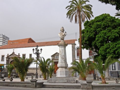 Kolumbus Büste auf dem Platz "Alameda de Colon" in der Triana