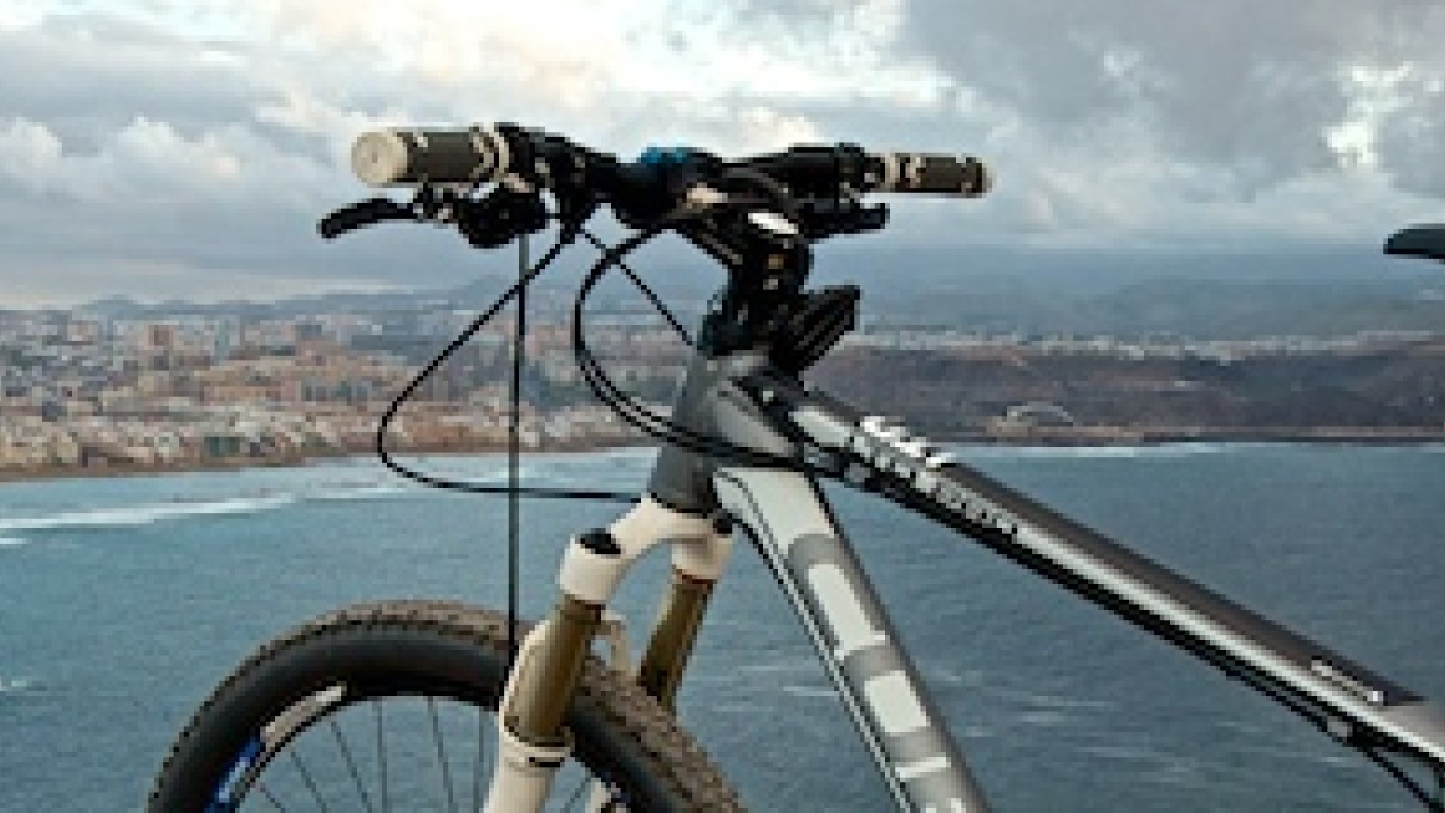 720-las-coloradas-gipfel-bike.jpg